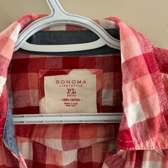 Sonoma Women’s Button-up Blouse Red Pink Plaid Long Sleeve Size L-petite - Picture 3 of 5
